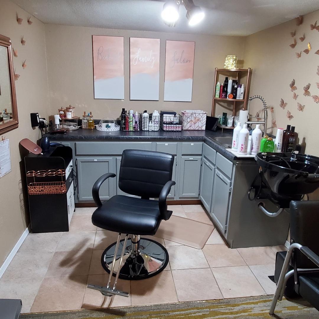 Becky's Family Salon